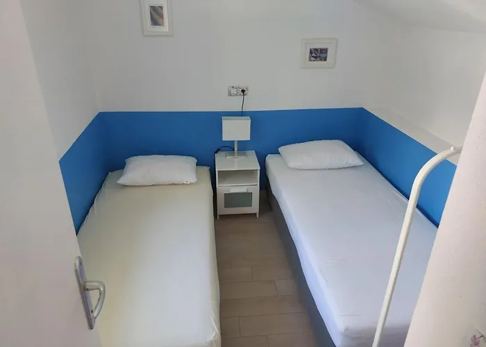 House 42 Apartament Valun