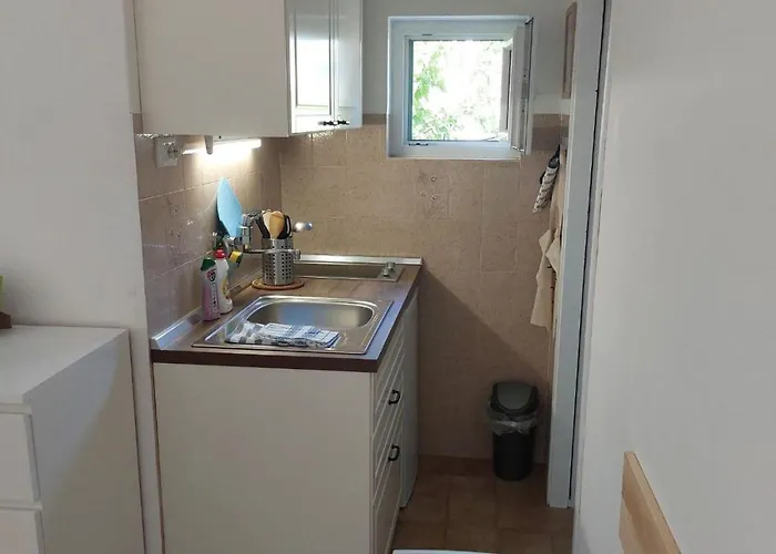 Apartament House 42 Valun