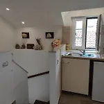 House 42 *