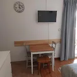 House 42 Apartment Valun