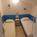 House 42 Apartment *