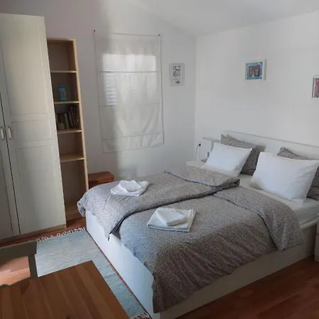 House 42 Apartment