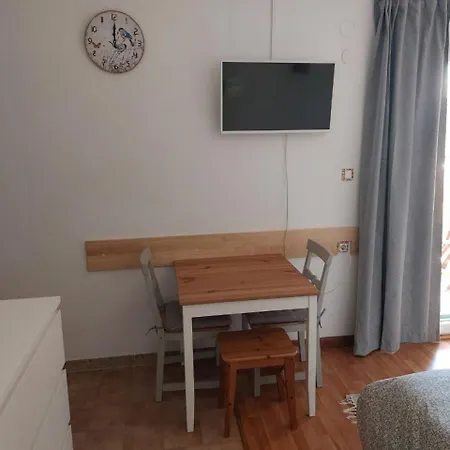 House 42 Apartment Valun